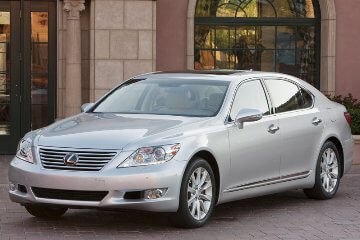 לקסוס LS600h L&rlm;&nbsp;חדש
