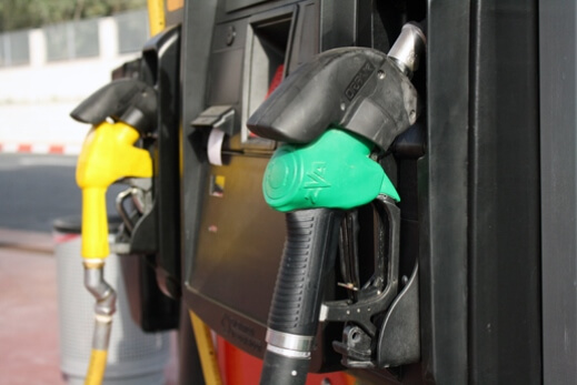 מרץ 2016: מחיר הדלק ממשיך לרדת