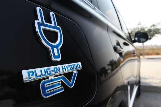 מיצובישי אאוטלנדר PHEV