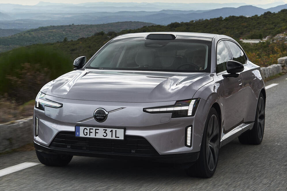 וולוו ES90 (נהיגה ראשונה) – שבדיה מול גרמניה, בעזרת סין