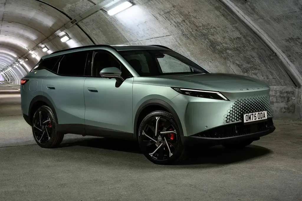 אומודה מגיעה - ותהיה מותג שלישי לצ'רי בישראל