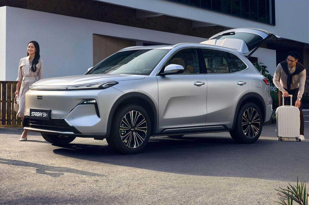 לא רק חשמליות: ג'ילי מתחילה לשווק סטאריי היברידי