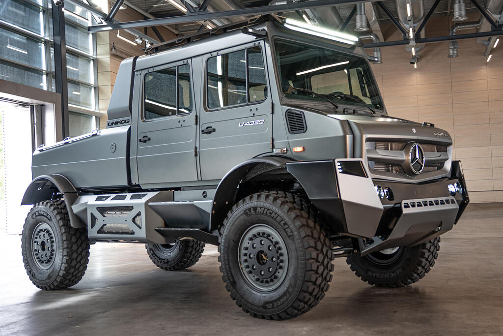 לא רק צווארון כחול: מרצדס הציגה יונימוג חלומות