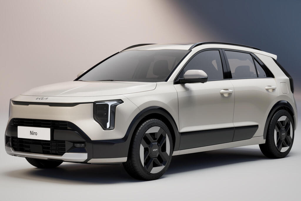 במראה המשפחתי: קיה מרעננת את הנירו