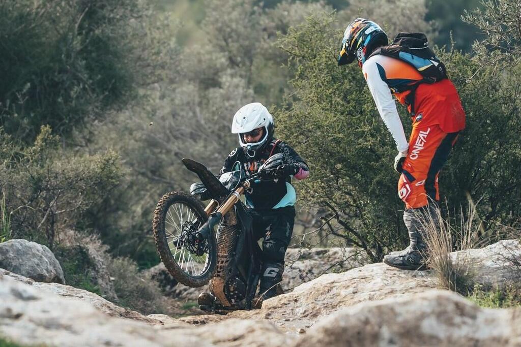 חדשות דו-גלגלי: KTM ו-CFMOTO מתעדכנים