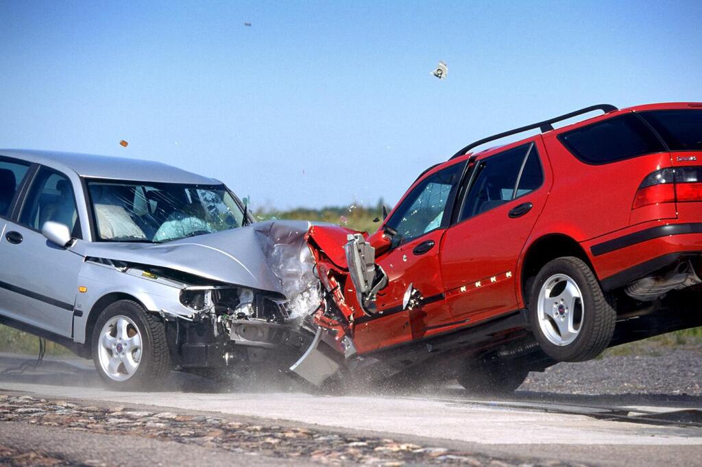 לצפייה בכתבה לא רק ענישה מחמירה: כך נעצור את הקטל בכבישים