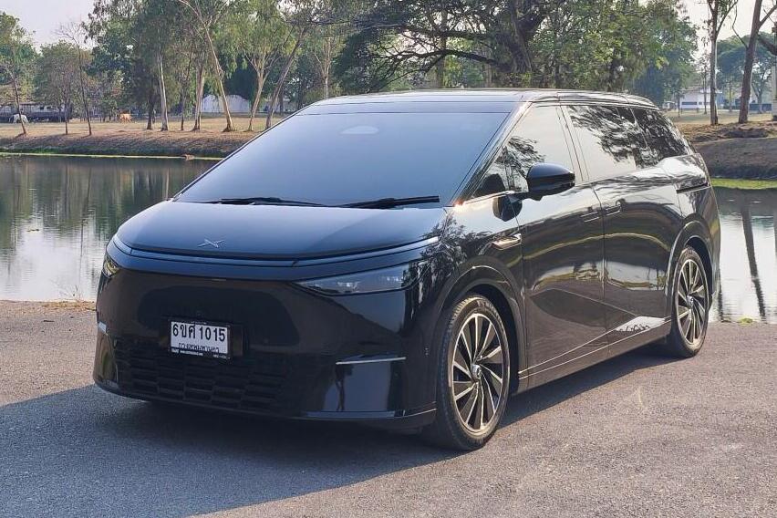 אקספנג X9 - מקסיוואן