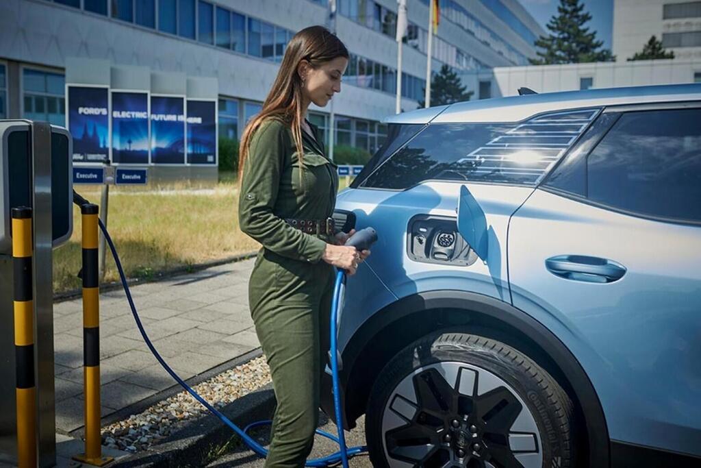 לצפייה בכתבה מתח חזק - מהפכת החשמל ברכב