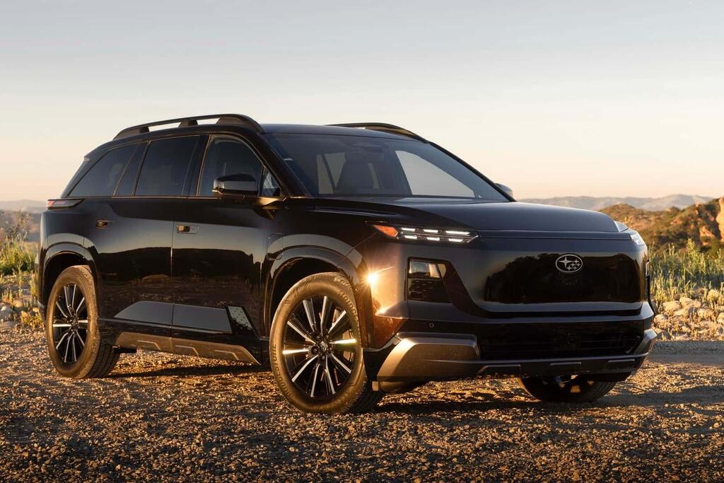 סובארו הציגה רכב פנאי חשמלי, למעשה תאום לטויוטה היילנדר