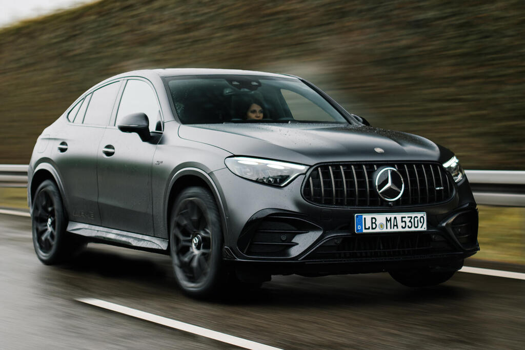ביצועים על הגובה: מרצדס הנחיתה GLC AMG