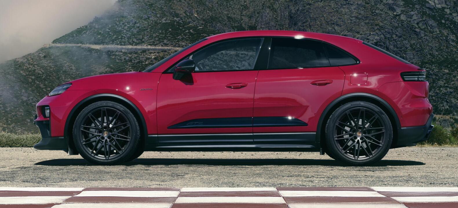 מרחיבה את ההיצע: פורשה הציגה מקאן GTS חשמלי