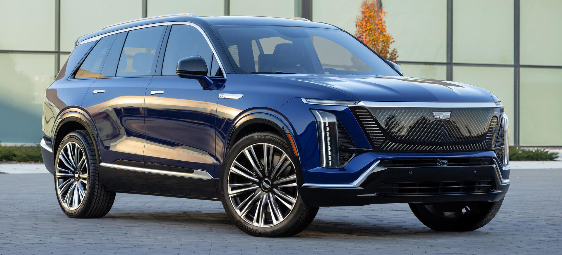 יקר מאחיו הגדול: קאדילק משווקת ויסטיק