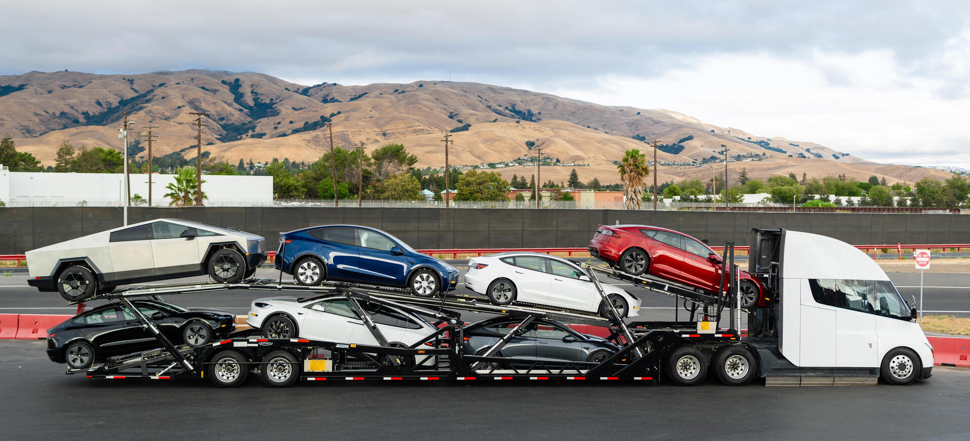 בכיר בתעשייה: 