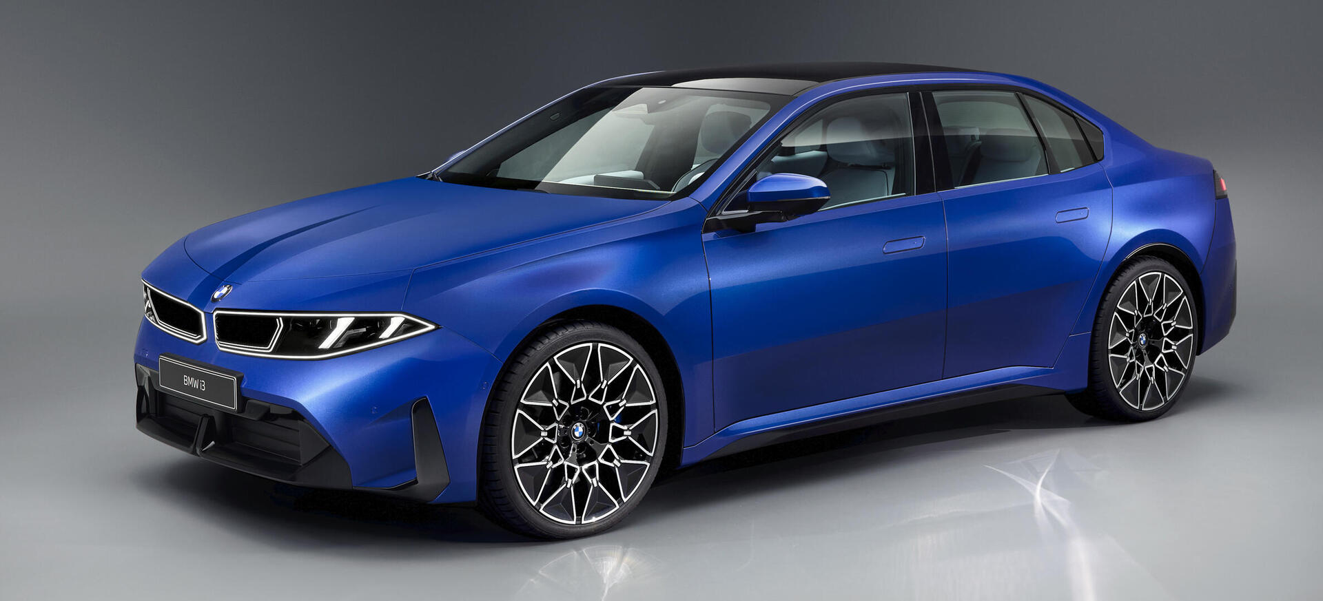 מהמרת על כל הקופה: ב.מ.וו הציגה סדרה 3 חשמלית