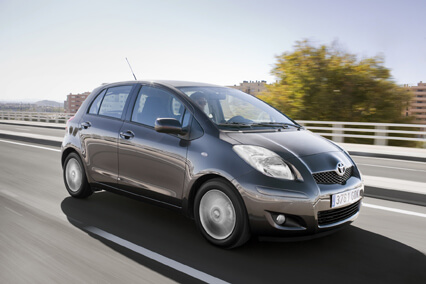 טויוטה יאריס