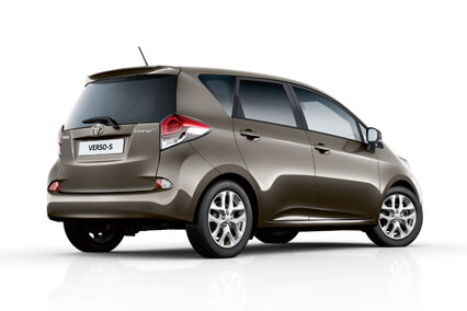 טויוטה ספייס וורסו iCar