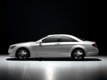Mercedes CL - מבט צידי