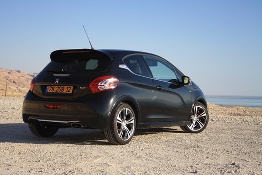 פיג'ו 208 GTI פיג'ו 208 GTI
