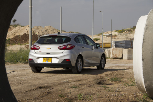 שברולט קרוז האצ'בק שברולט קרוז האצ'בק