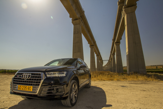 אודי SQ7 אודי SQ7
