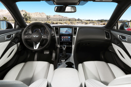 אינפיניטי Q60 אינפיניטי Q60