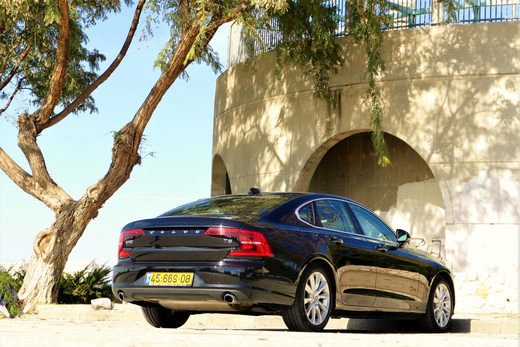 וולוו S90 וולוו S90