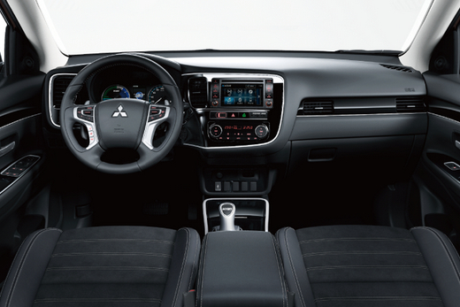 מיצובישי אאוטלנדר PHEV מיצובישי אאוטלנדר PHEV