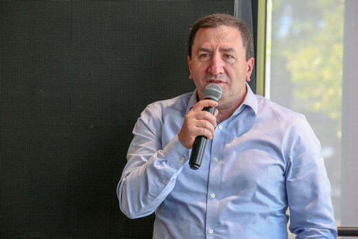 דני שביט